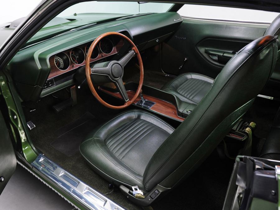  Plymouth Hemi &rsquo;Cuda 1970 года  (фото 16 из 35)